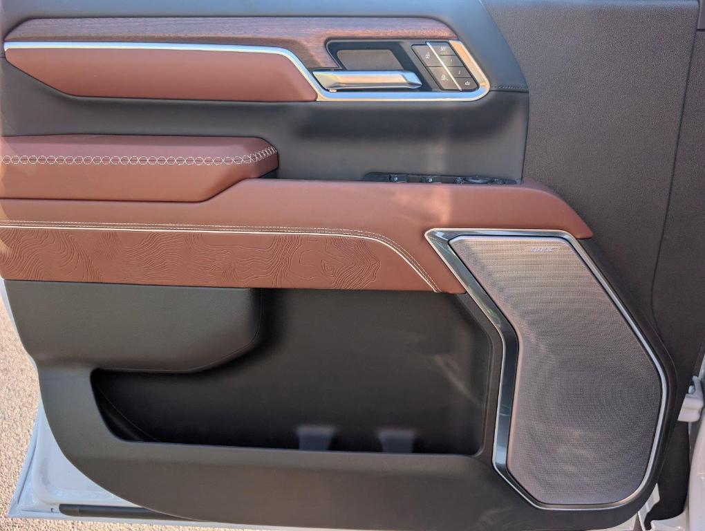 new 2026 GMC Sierra 2500 car, priced at $93,085