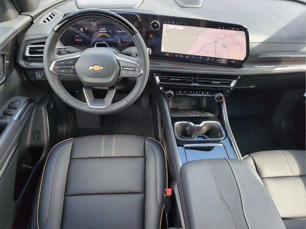 new 2026 Chevrolet Traverse car, priced at $56,095