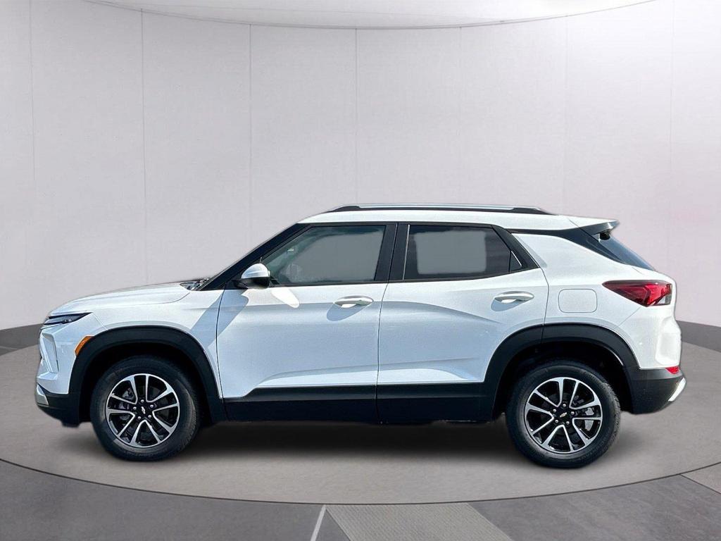 new 2026 Chevrolet TrailBlazer car, priced at $28,199