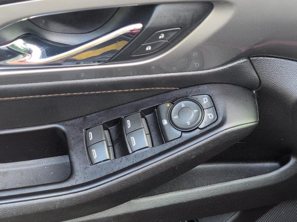 used 2019 Chevrolet Traverse car, priced at $17,286