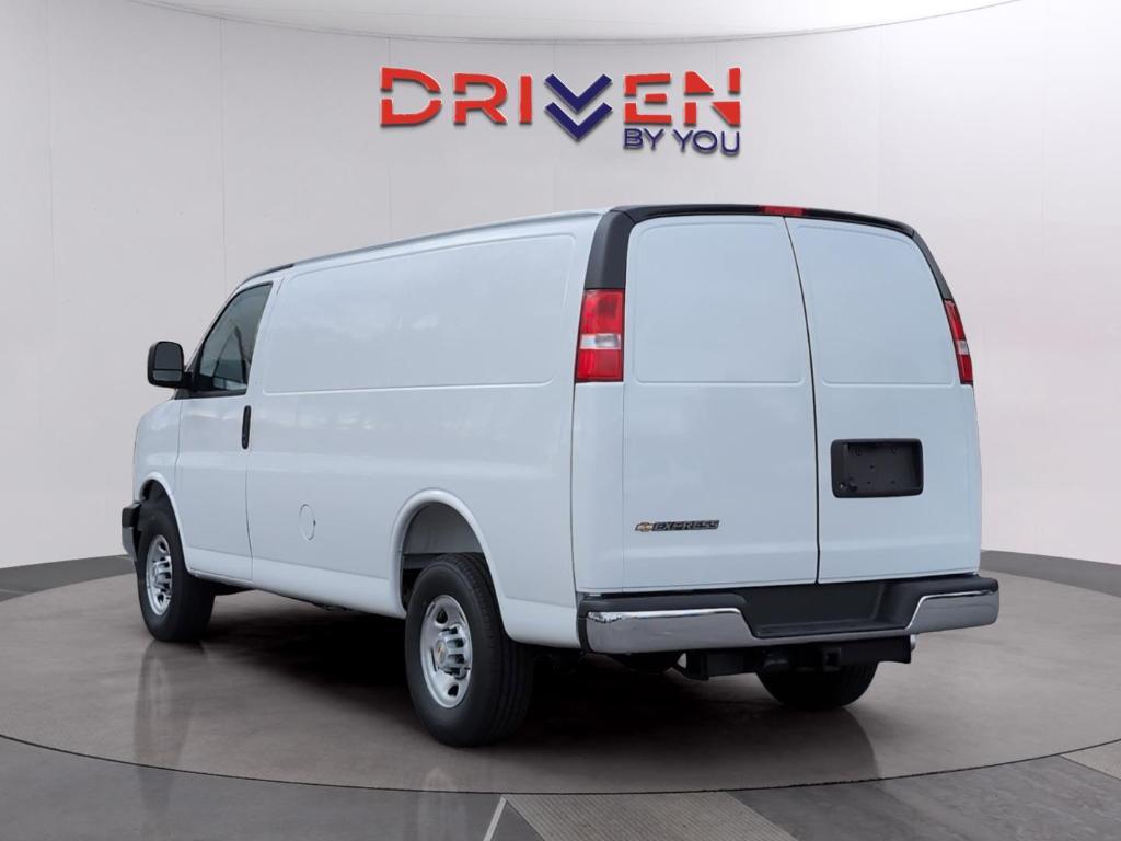 new 2025 Chevrolet Express 2500 car, priced at $42,256