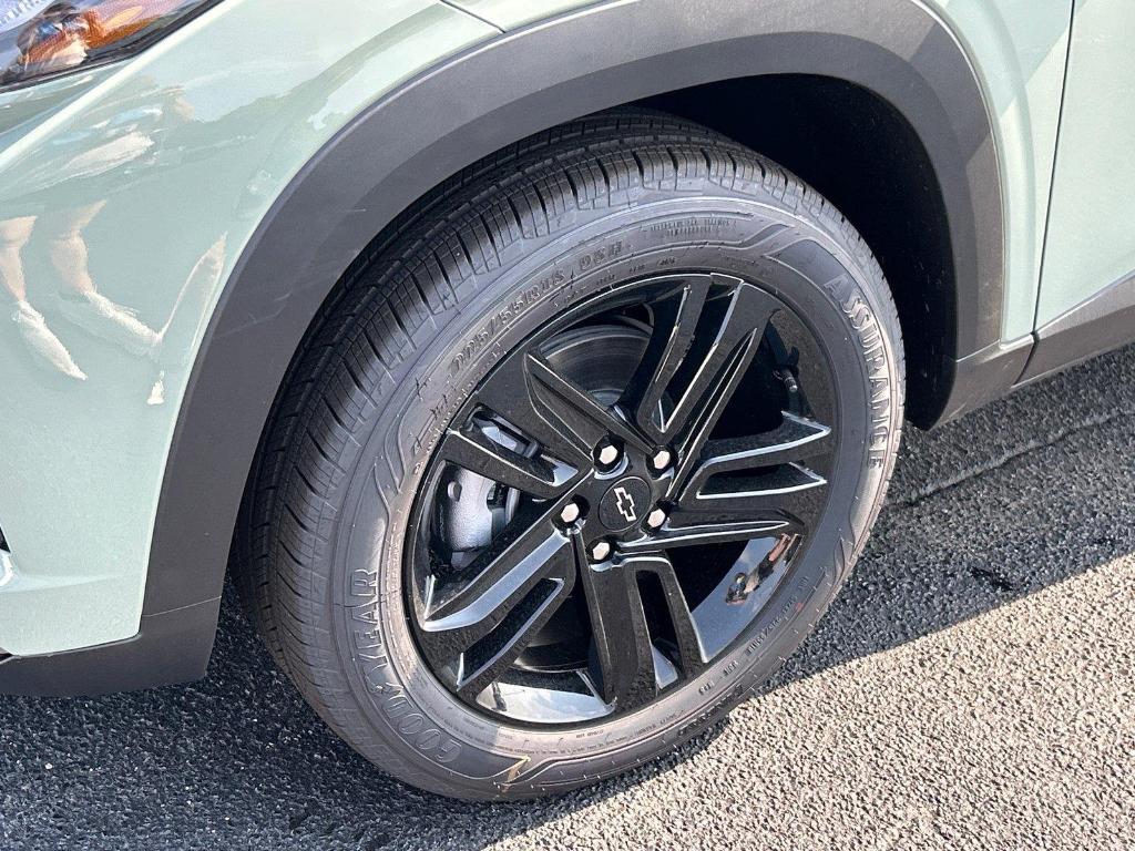 new 2026 Chevrolet Trax car, priced at $25,225