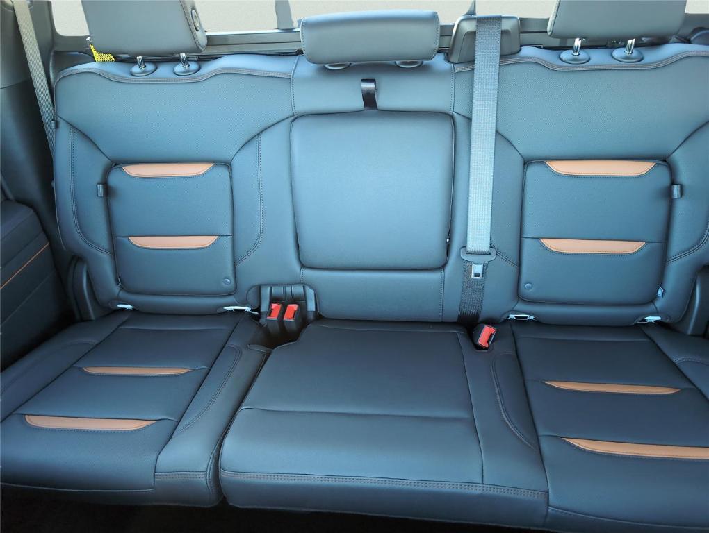 new 2026 GMC Sierra 2500 car, priced at $80,905