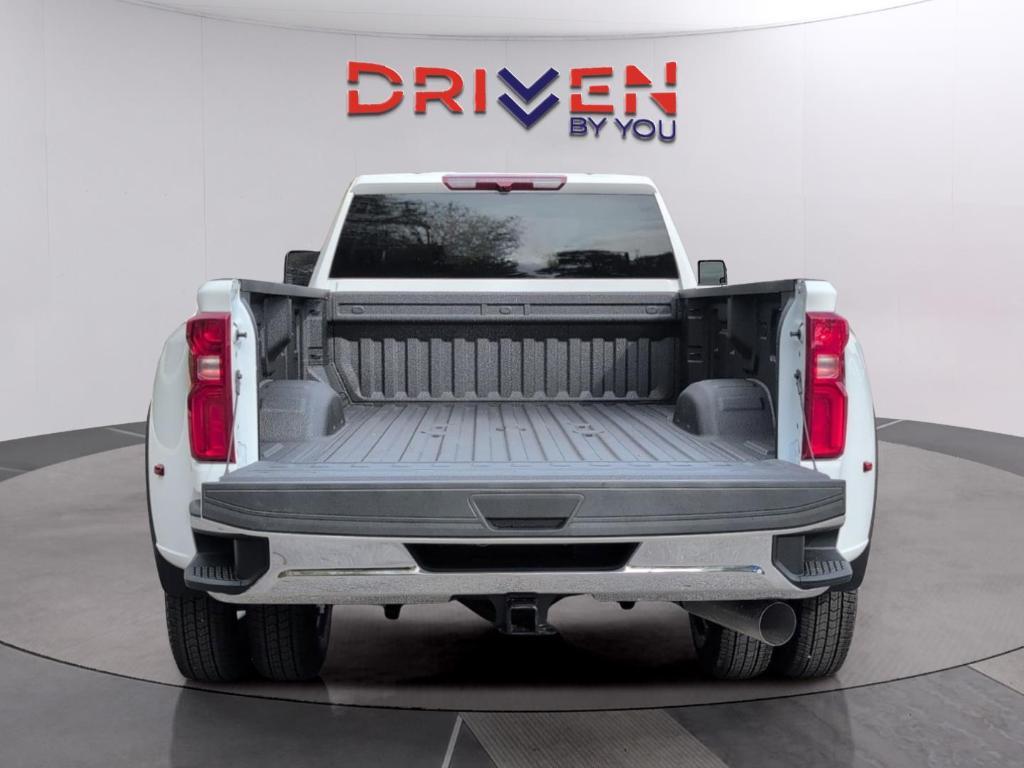 new 2026 Chevrolet Silverado 3500 car, priced at $64,958