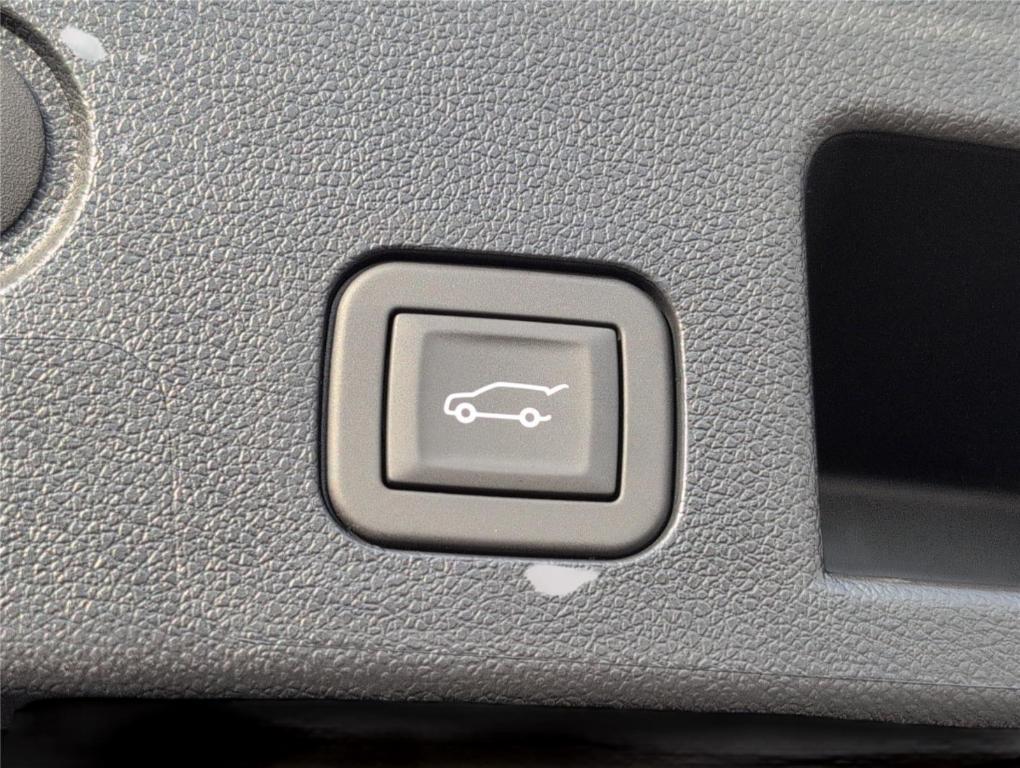 new 2026 Chevrolet Equinox car, priced at $35,115