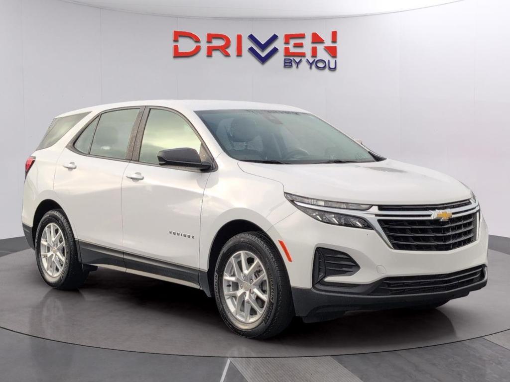 used 2024 Chevrolet Equinox car, priced at $21,899