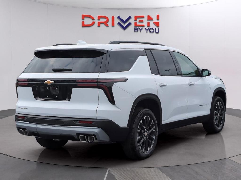 new 2026 Chevrolet Traverse car, priced at $45,801