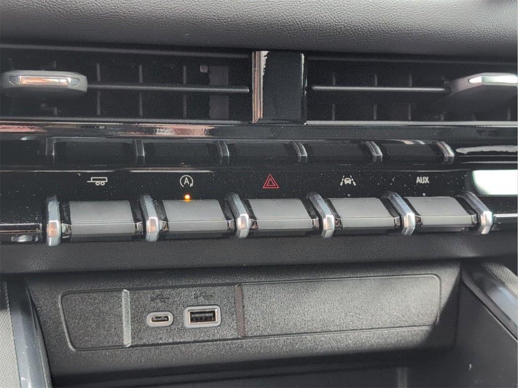 new 2026 GMC Canyon car, priced at $44,220