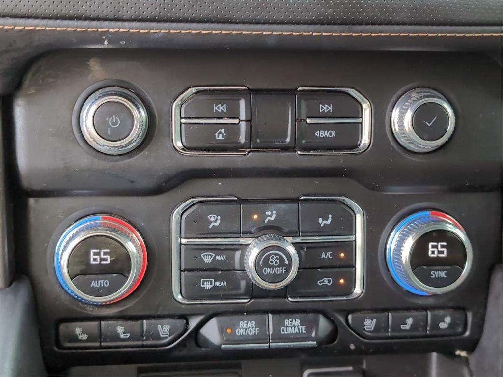 used 2023 GMC Yukon car, priced at $56,924