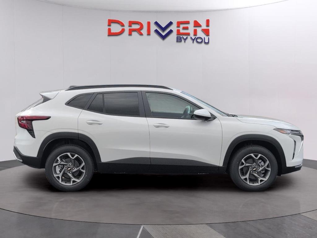 new 2026 Chevrolet Trax car, priced at $23,021