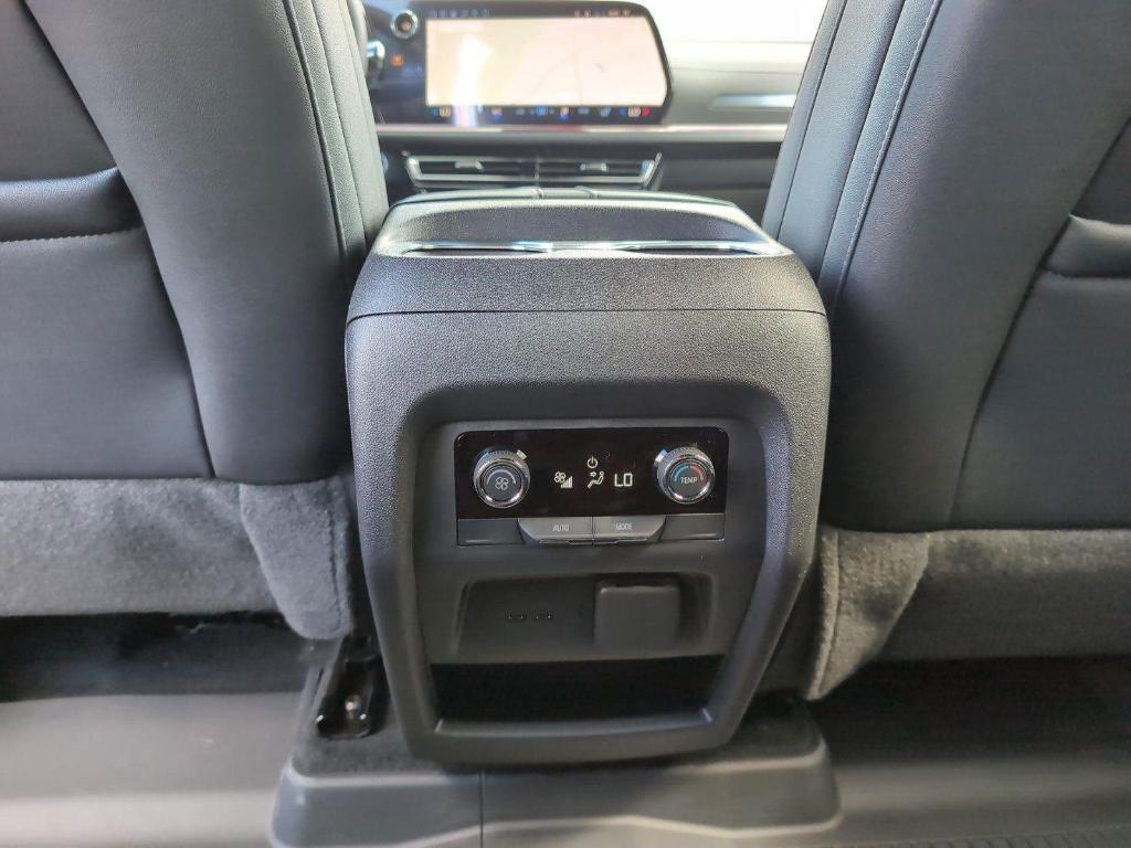 new 2026 Chevrolet Traverse car, priced at $55,397