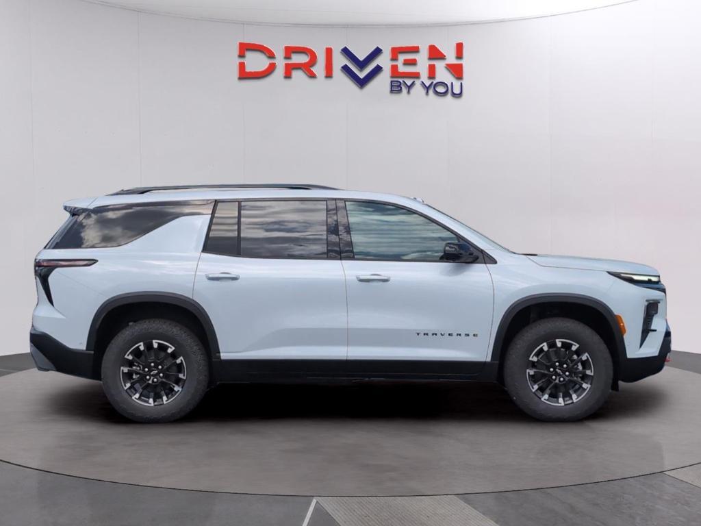 new 2026 Chevrolet Traverse car, priced at $55,397
