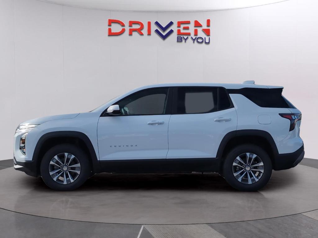 new 2026 Chevrolet Equinox car, priced at $27,613