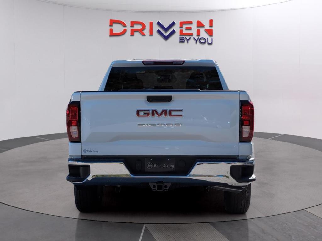 new 2026 GMC Sierra 1500 car, priced at $39,568