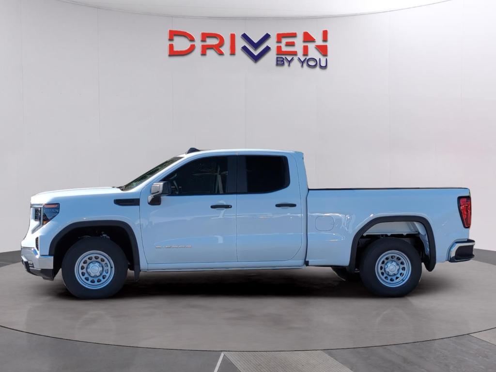 new 2026 GMC Sierra 1500 car, priced at $39,568