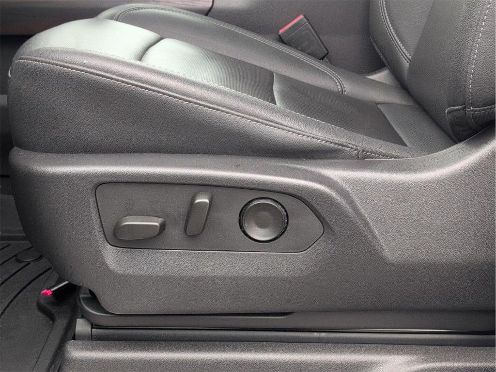 used 2023 GMC Sierra 1500 car, priced at $47,399