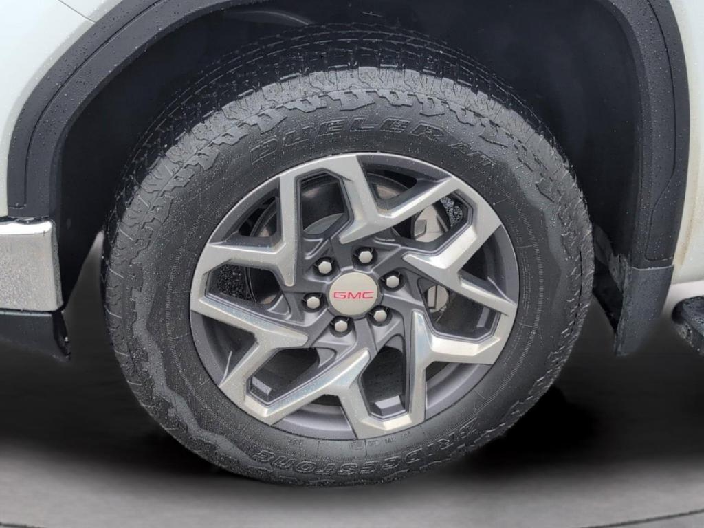 used 2023 GMC Sierra 1500 car, priced at $47,399