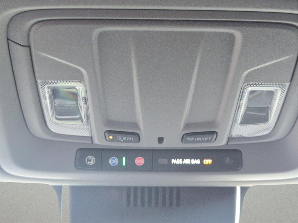 used 2023 GMC Sierra 1500 car, priced at $47,399