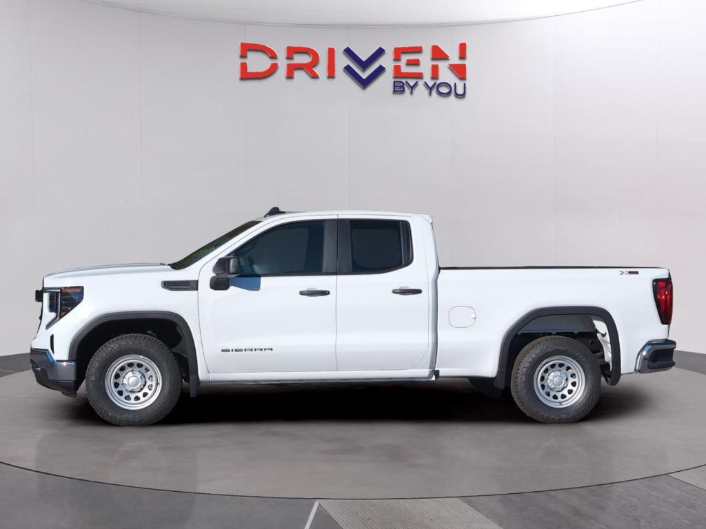 new 2026 GMC Sierra 1500 car, priced at $44,704