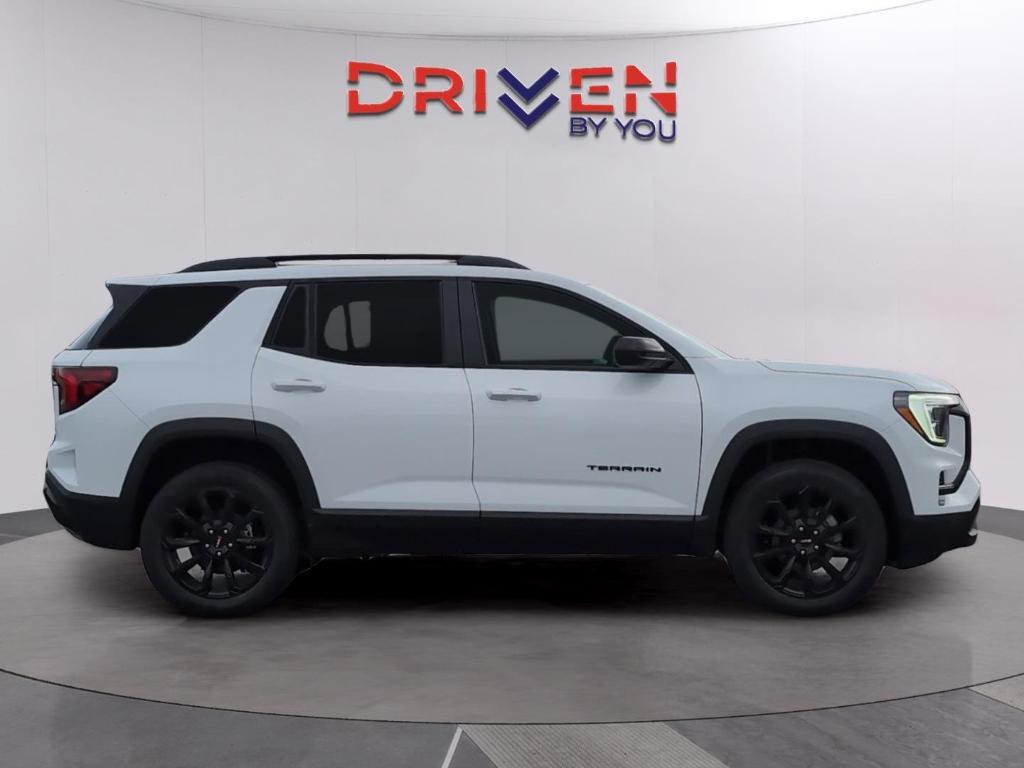 new 2026 GMC Terrain car, priced at $35,013