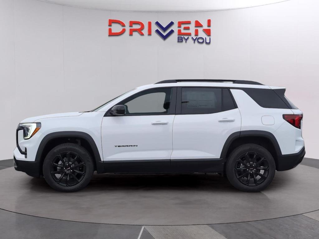 new 2026 GMC Terrain car, priced at $35,013