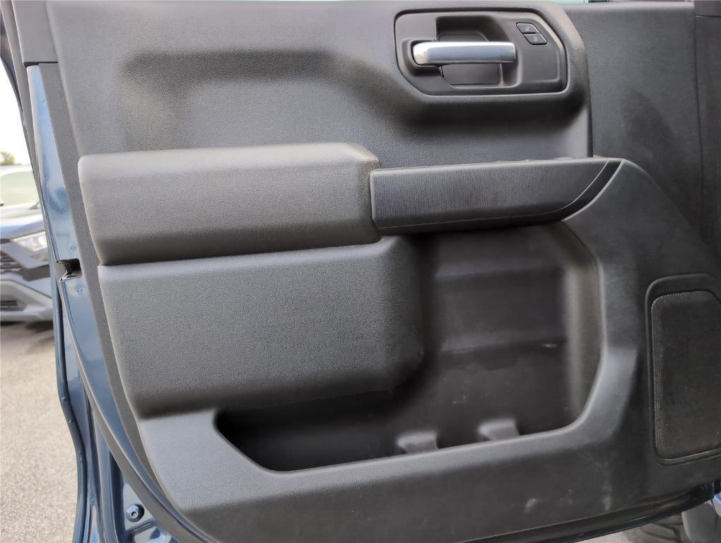 used 2021 Chevrolet Silverado 1500 car, priced at $28,099