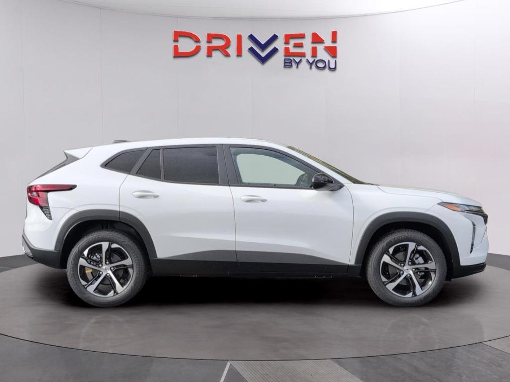 new 2026 Chevrolet Trax car, priced at $25,354
