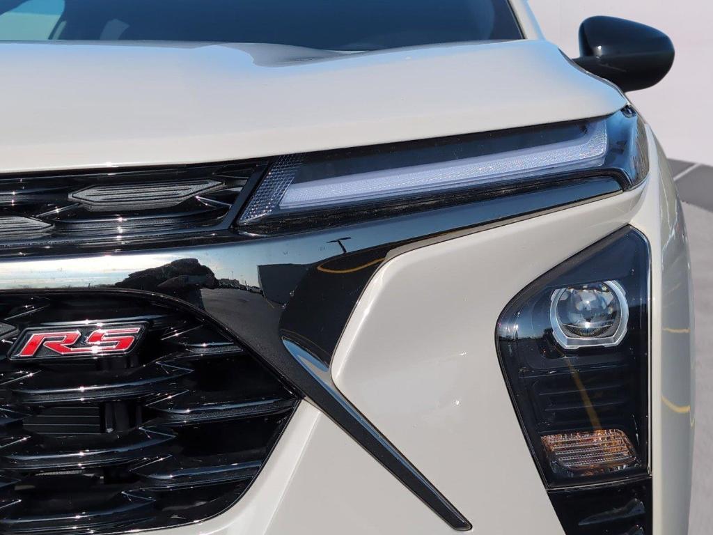 new 2026 Chevrolet Trax car, priced at $26,877