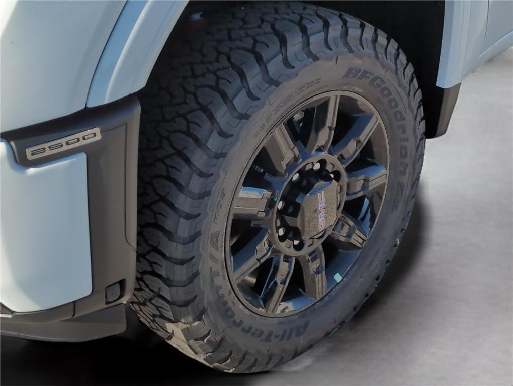 new 2026 GMC Sierra 2500 car, priced at $80,405