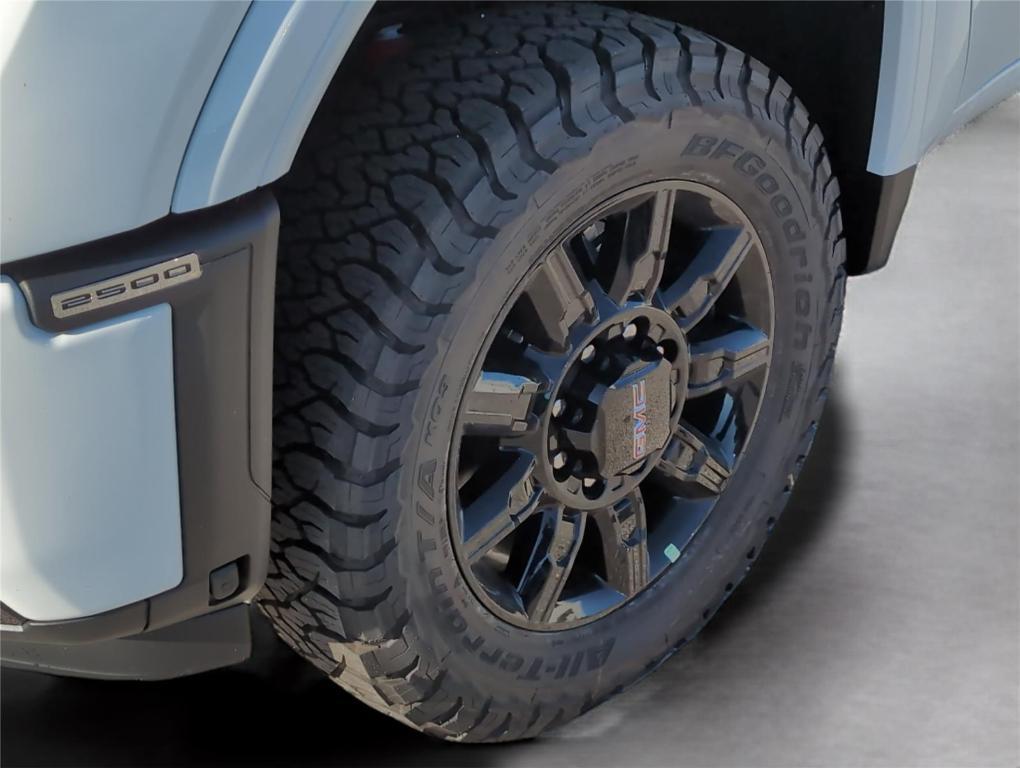 new 2026 GMC Sierra 2500 car, priced at $80,905