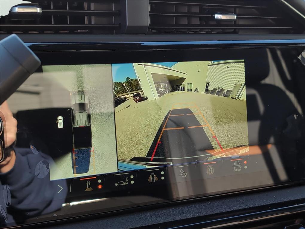 new 2026 GMC Sierra 2500 car, priced at $80,905