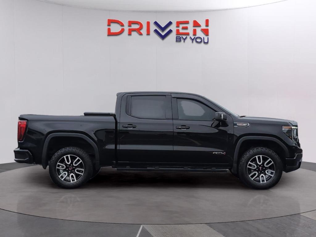 used 2023 GMC Sierra 1500 car, priced at $50,324