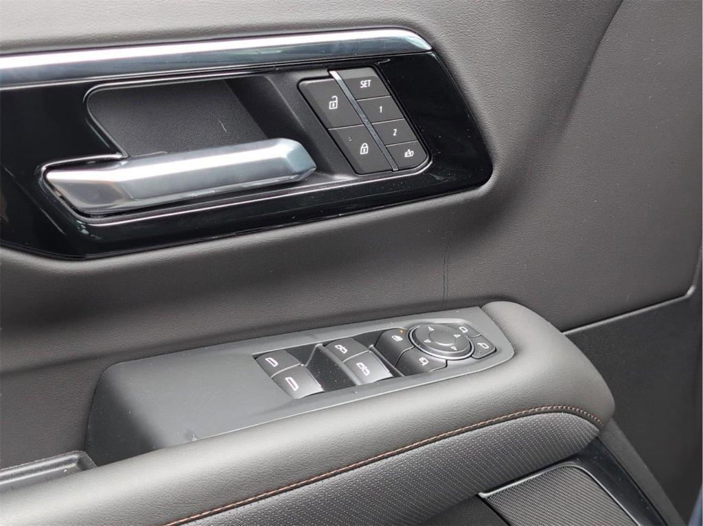 new 2026 Chevrolet Suburban car, priced at $87,075