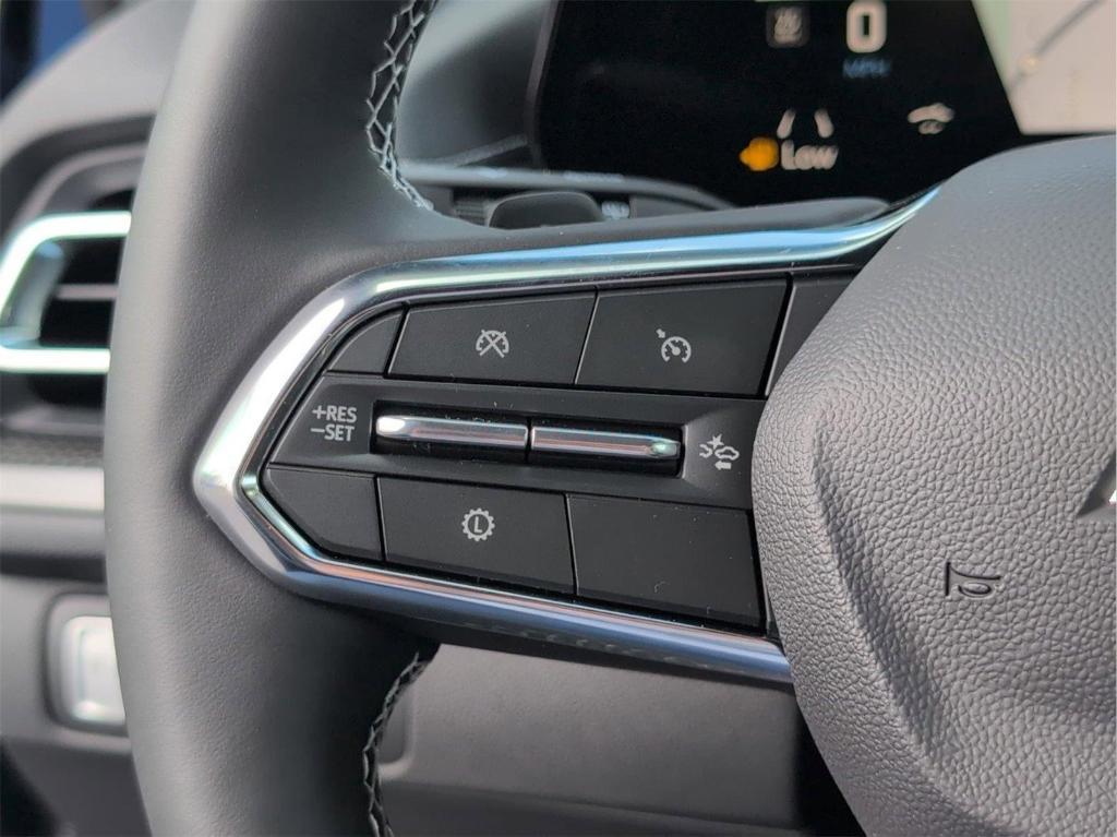 new 2026 Chevrolet Traverse car, priced at $40,371