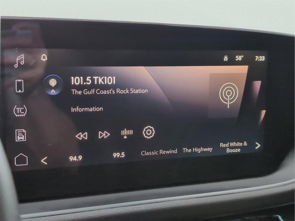 used 2024 Buick Envista car, priced at $24,899