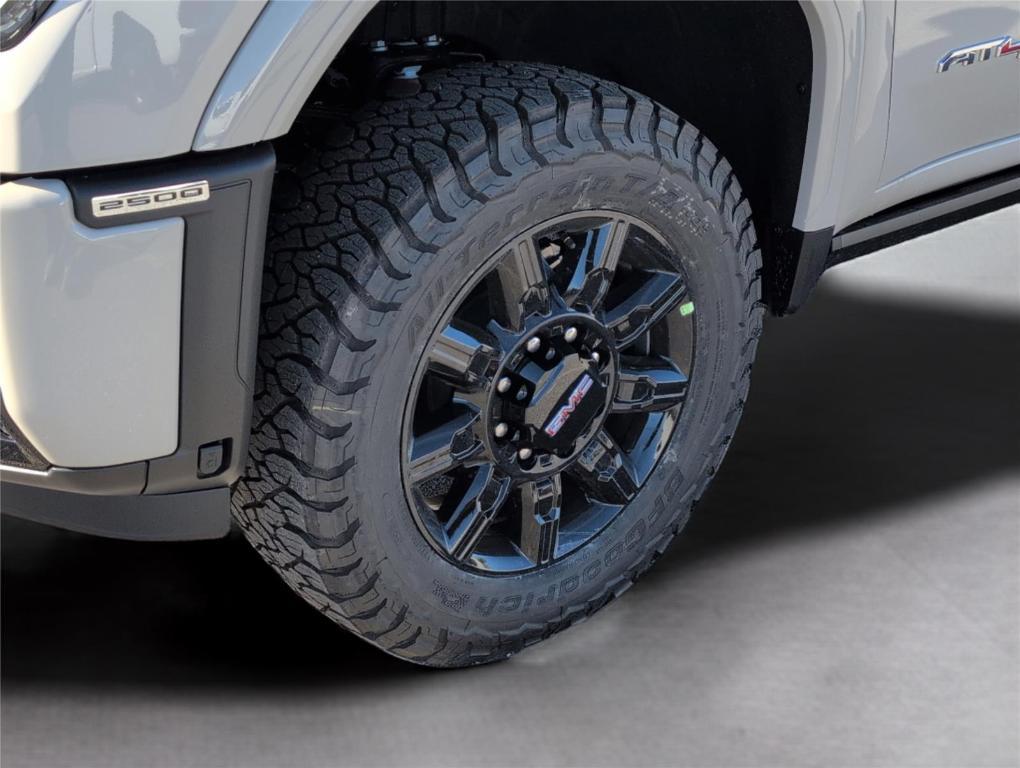 new 2026 GMC Sierra 2500 car, priced at $82,020