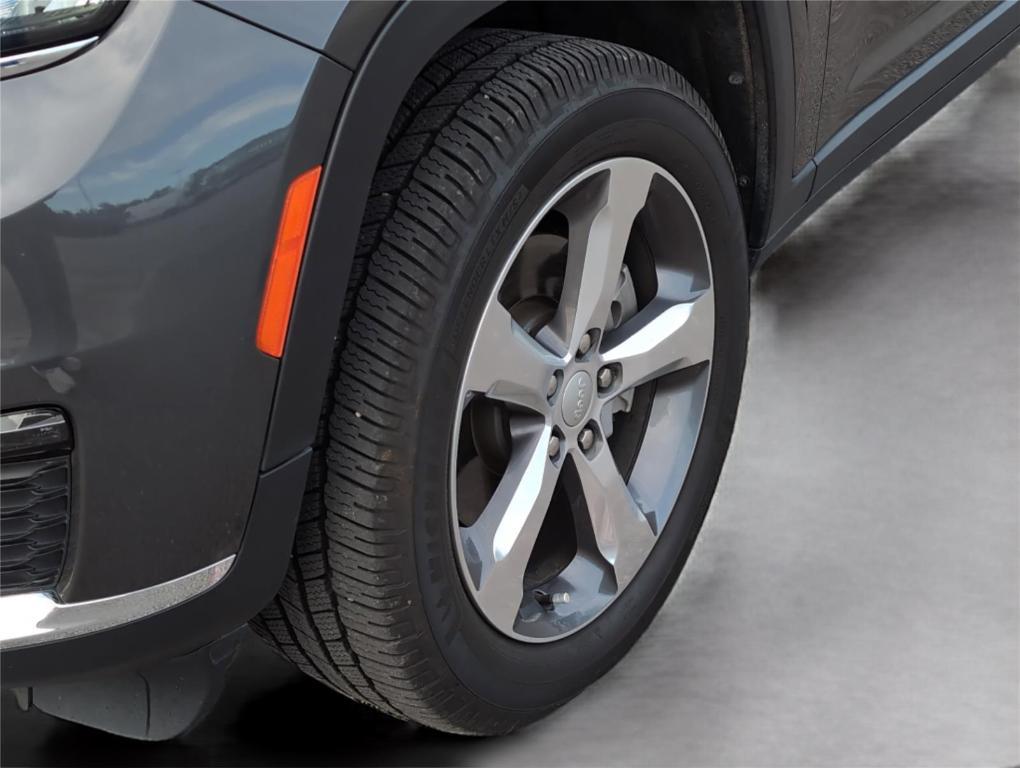 used 2021 Jeep Grand Cherokee L car, priced at $25,729