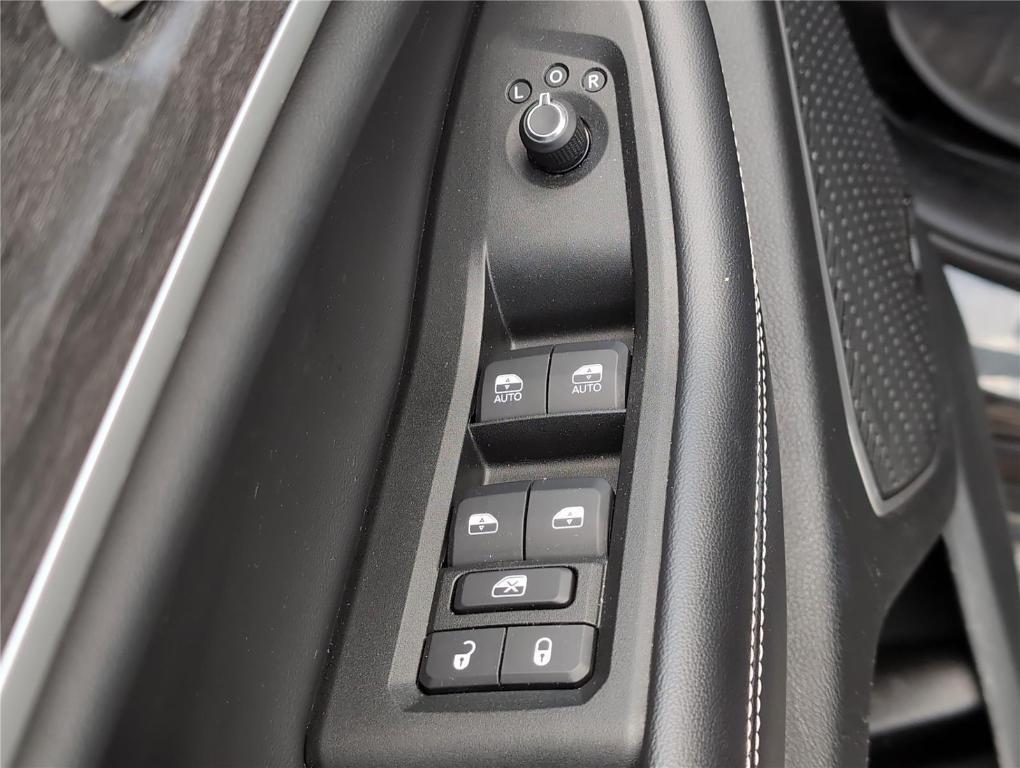 used 2021 Jeep Grand Cherokee L car, priced at $25,729