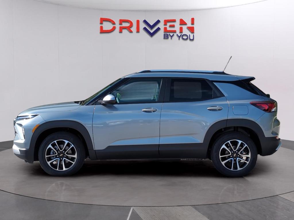 new 2026 Chevrolet TrailBlazer car, priced at $25,542