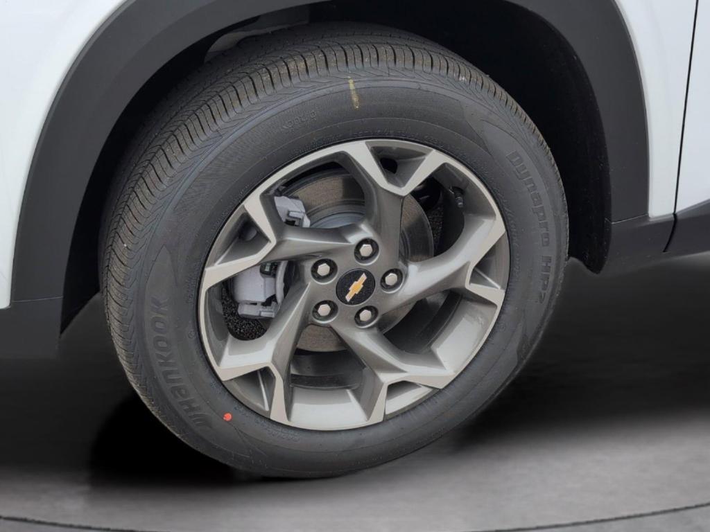 new 2026 Chevrolet Trax car, priced at $25,279