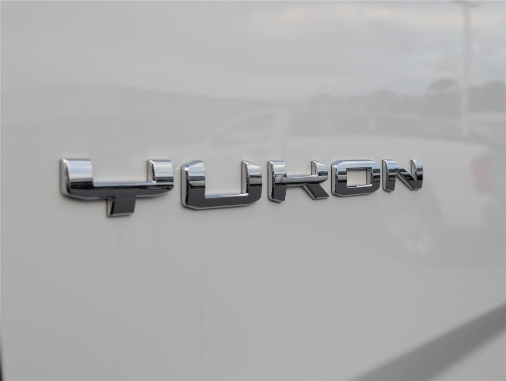 new 2025 GMC Yukon XL car, priced at $74,300