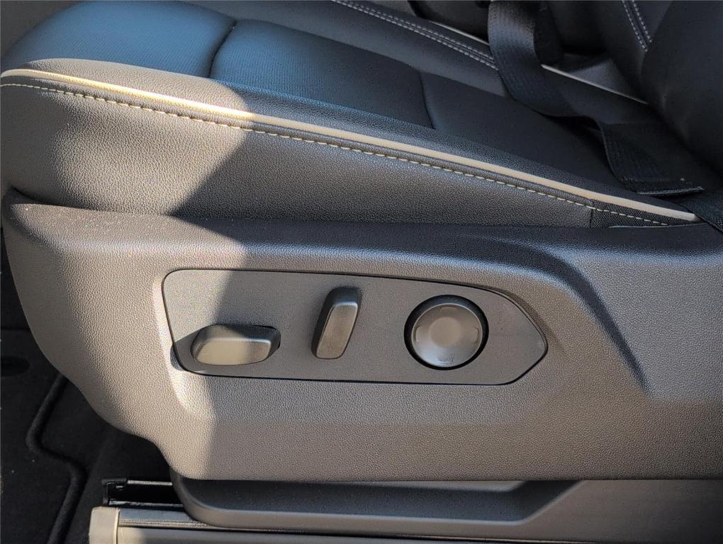 new 2026 Chevrolet Suburban car, priced at $84,830