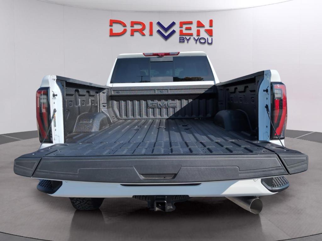 new 2026 GMC Sierra 2500 car, priced at $80,233