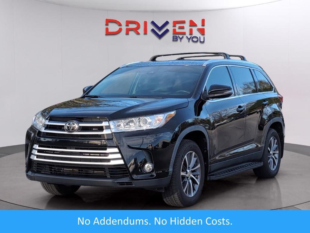 used 2019 Toyota Highlander car, priced at $25,899