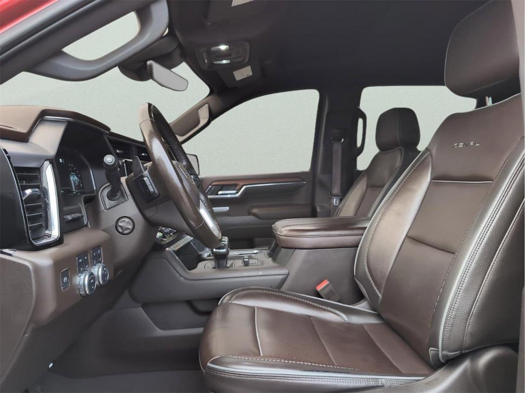 used 2023 GMC Sierra 1500 car, priced at $43,989