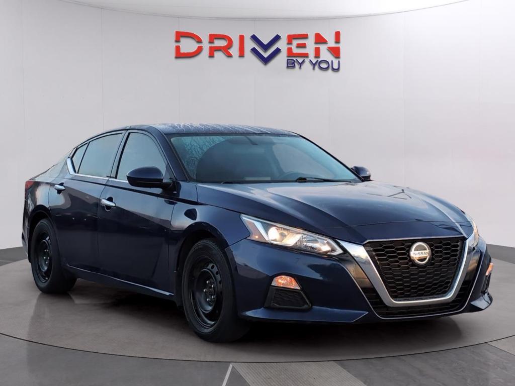 used 2019 Nissan Altima car, priced at $12,899