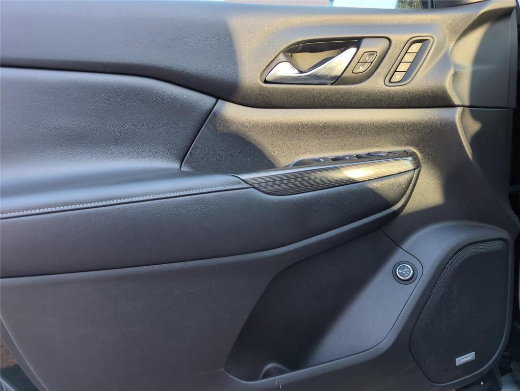 used 2017 GMC Acadia car, priced at $13,999