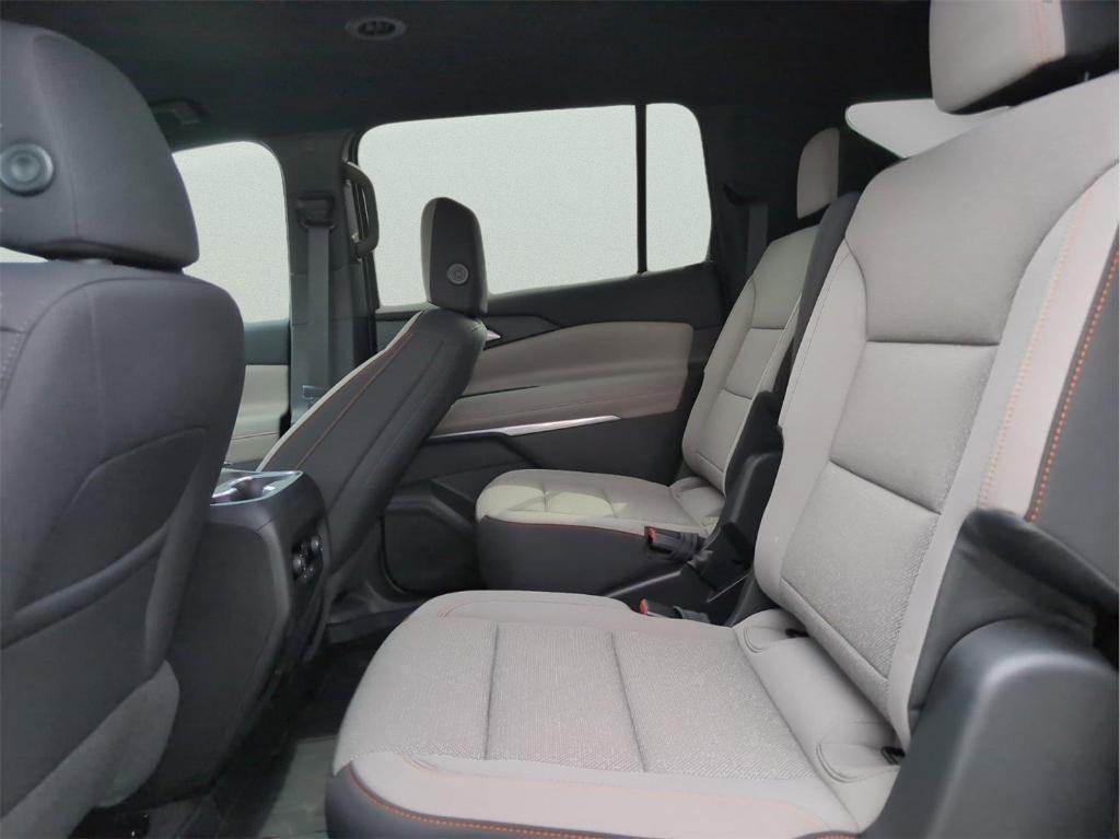 new 2026 Chevrolet Traverse car, priced at $42,975