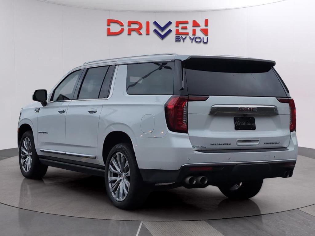 used 2022 GMC Yukon XL car, priced at $50,224