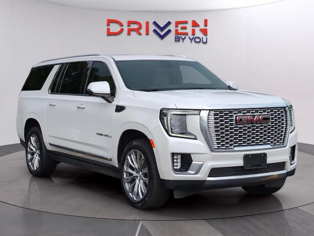 used 2022 GMC Yukon XL car, priced at $50,224